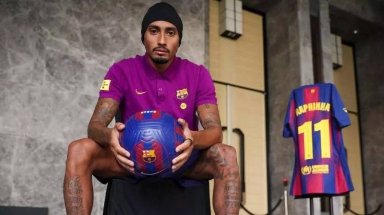 拉菲尼亚：从未梦想过成为巴萨队长，新赛季会努力超越上赛季表现